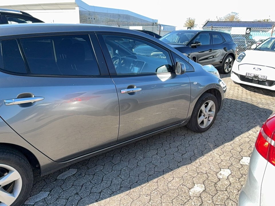Nissan Leaf 24 Visia 5d