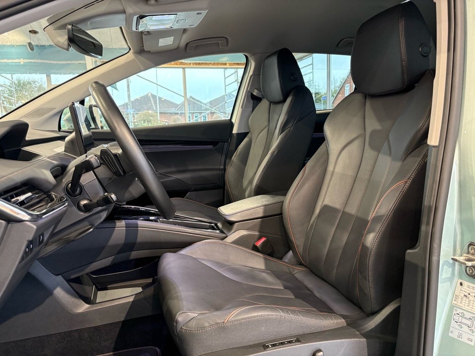 Skoda Enyaq 80 iV Suite 5d