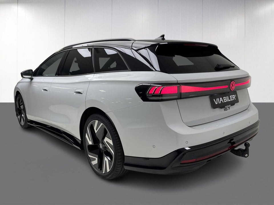 VW ID.7 86 Style S Tourer 5d