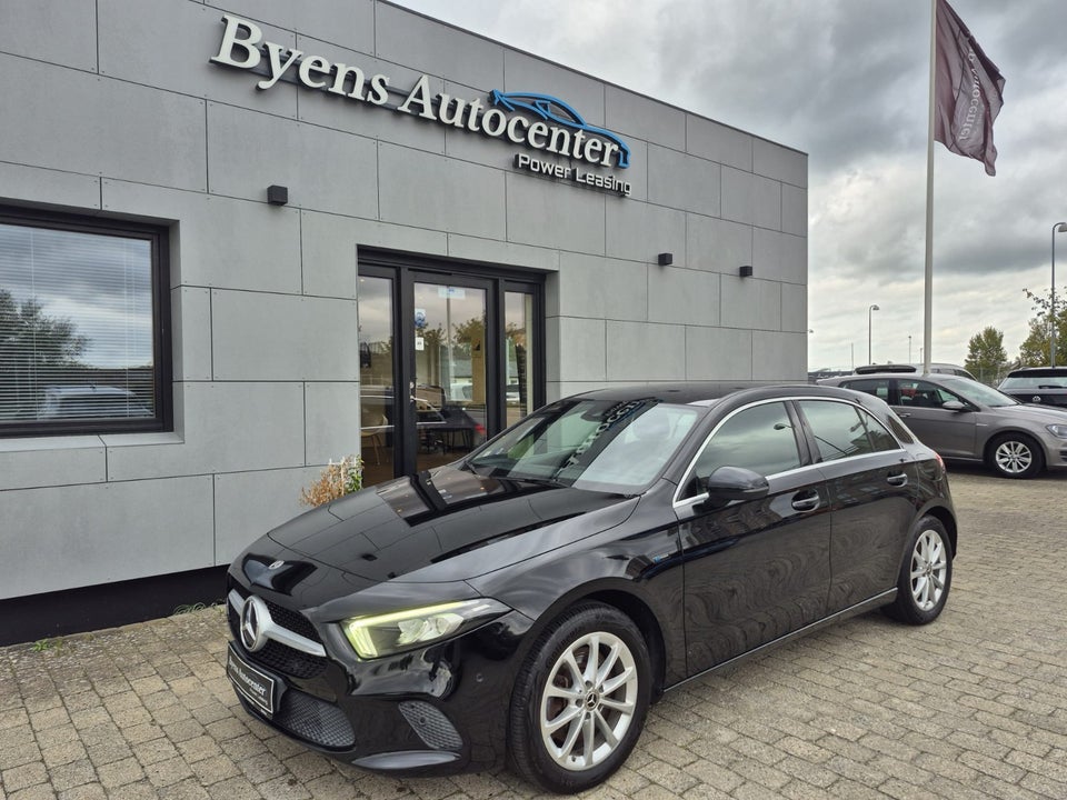 Mercedes A250 e 1,3 Progressive aut. 4d