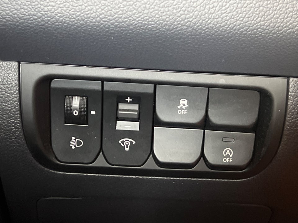 Kia Rio 1,2 CVVT Style+ 5d