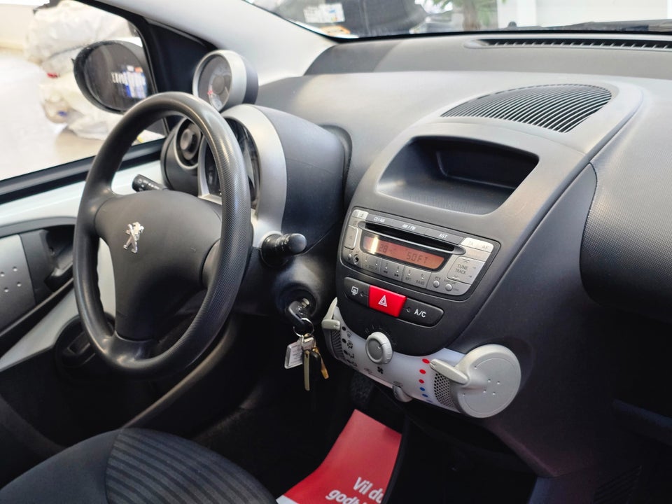 Peugeot 107 1,0 Cool 5d