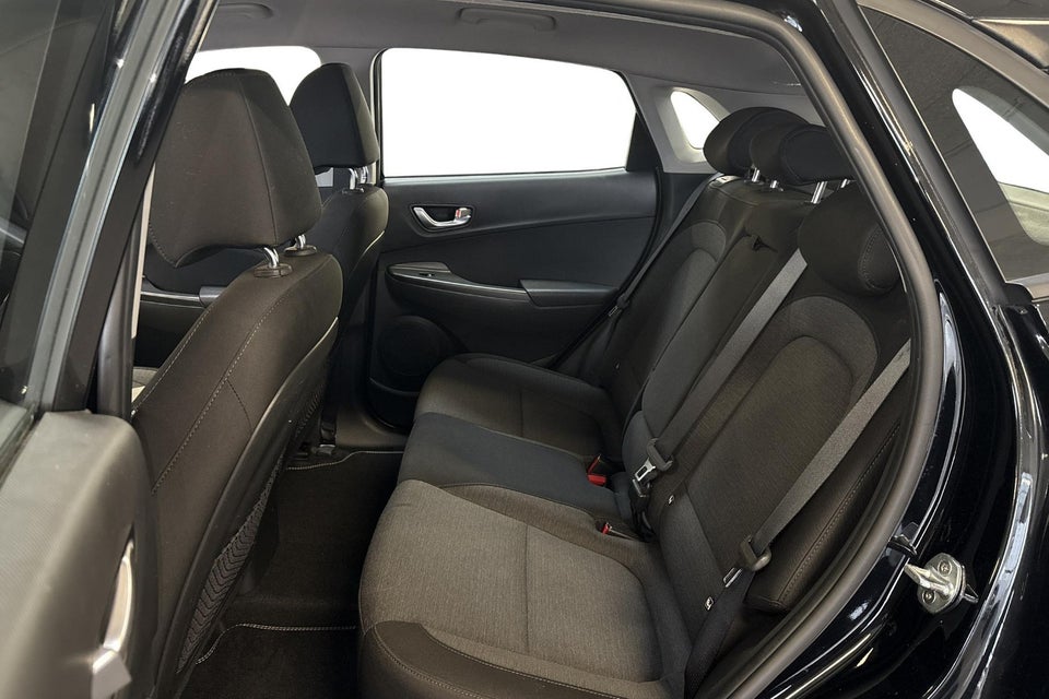 Hyundai Kona 39 EV Select 5d