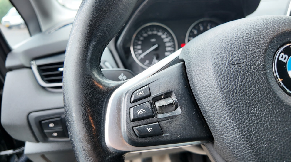 BMW 218i 1,5 Active Tourer Advantage 5d