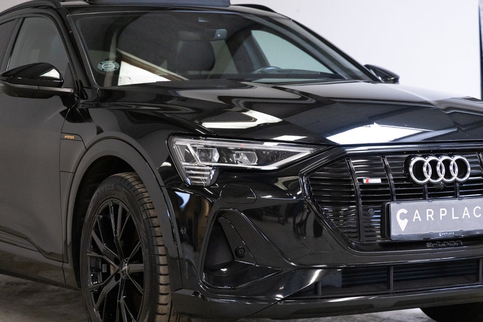 Audi e-tron 55 S-line Sportback quattro 5d