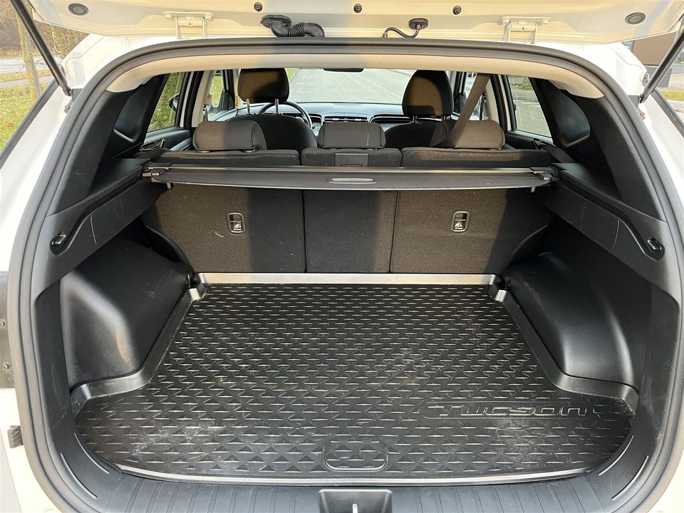 Hyundai Tucson 1,6 PHEV Essential aut. 4WD 5d