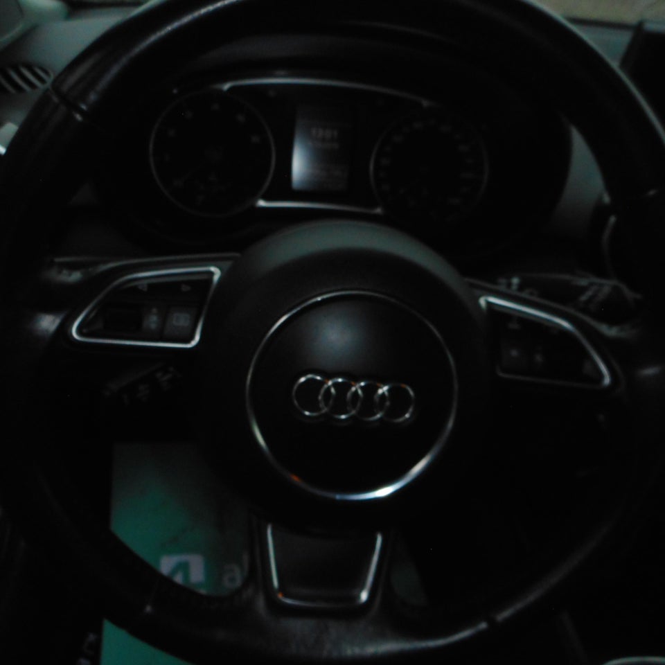 Audi A1 1,2 TFSi 86 Ambition Sportback 5d
