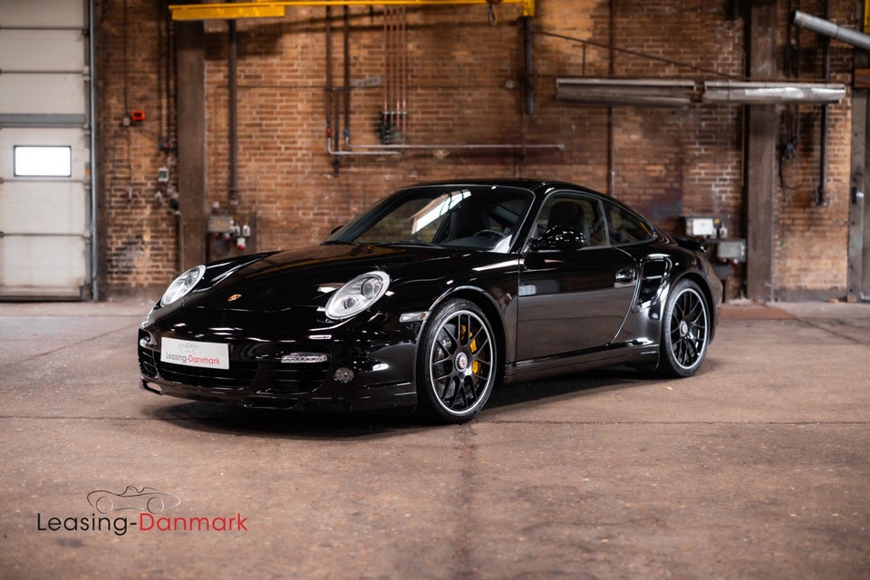 Porsche 911 Turbo S 3,8 Coupé PDK 2d