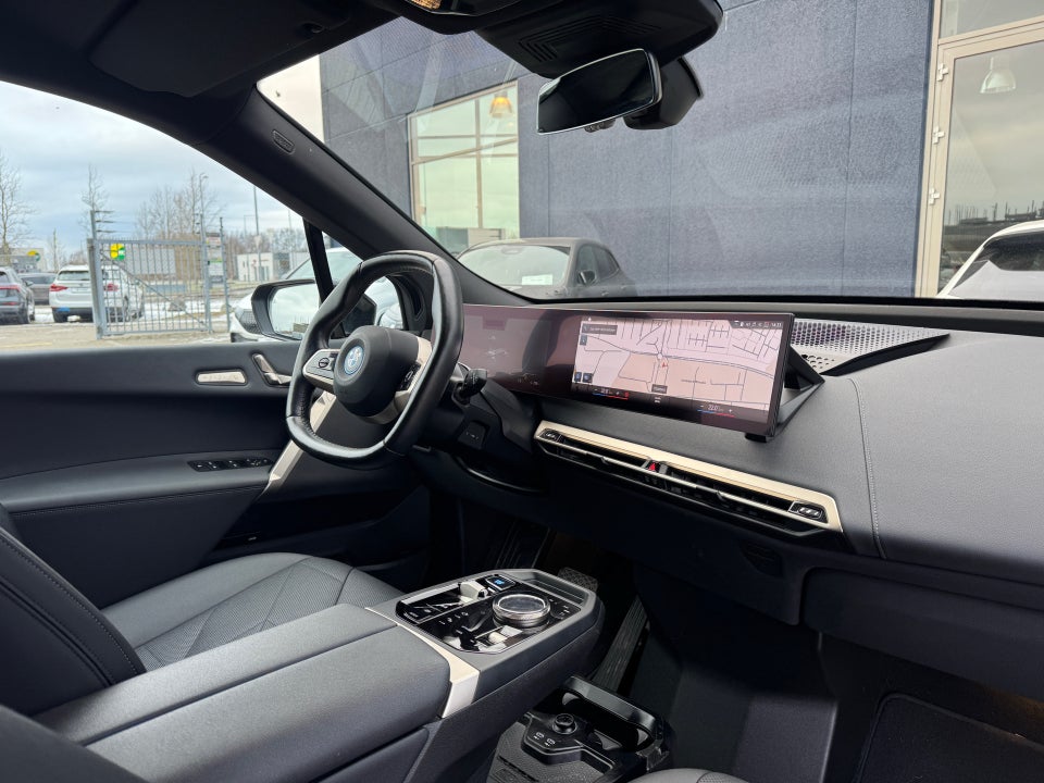 BMW iX xDrive40 5d