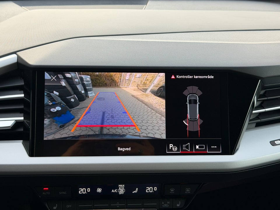 Audi Q4 e-tron 40 Advanced 5d