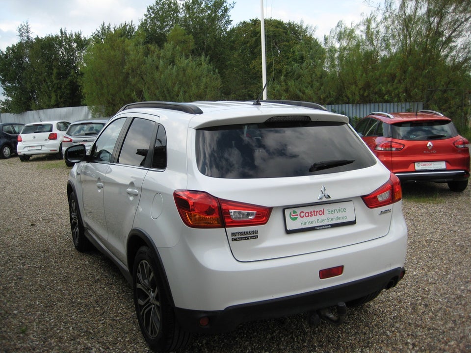 Mitsubishi ASX 1,6 Invite 5d