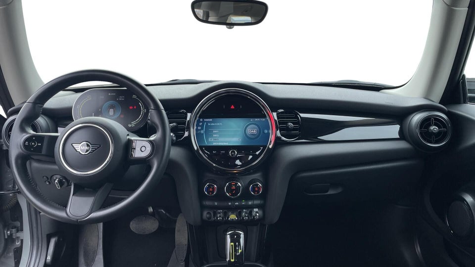 MINI Cooper SE Essential 3d