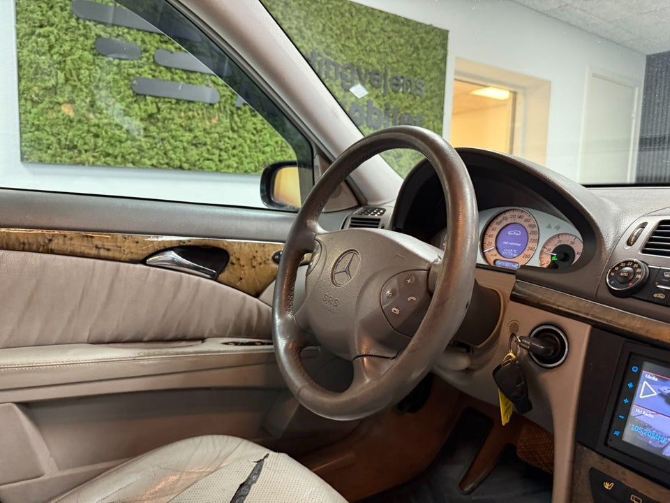 Mercedes E280 3,2 CDi Avantgarde stc. aut. 5d