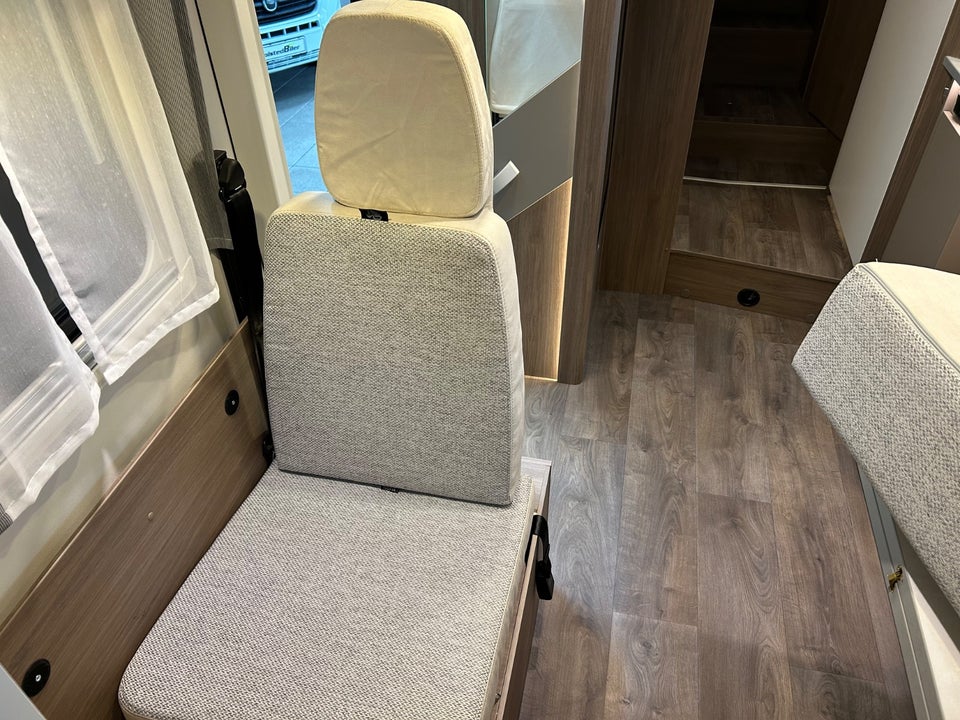 Carado T457 PRO+ 2,2 JTD 140 aut.