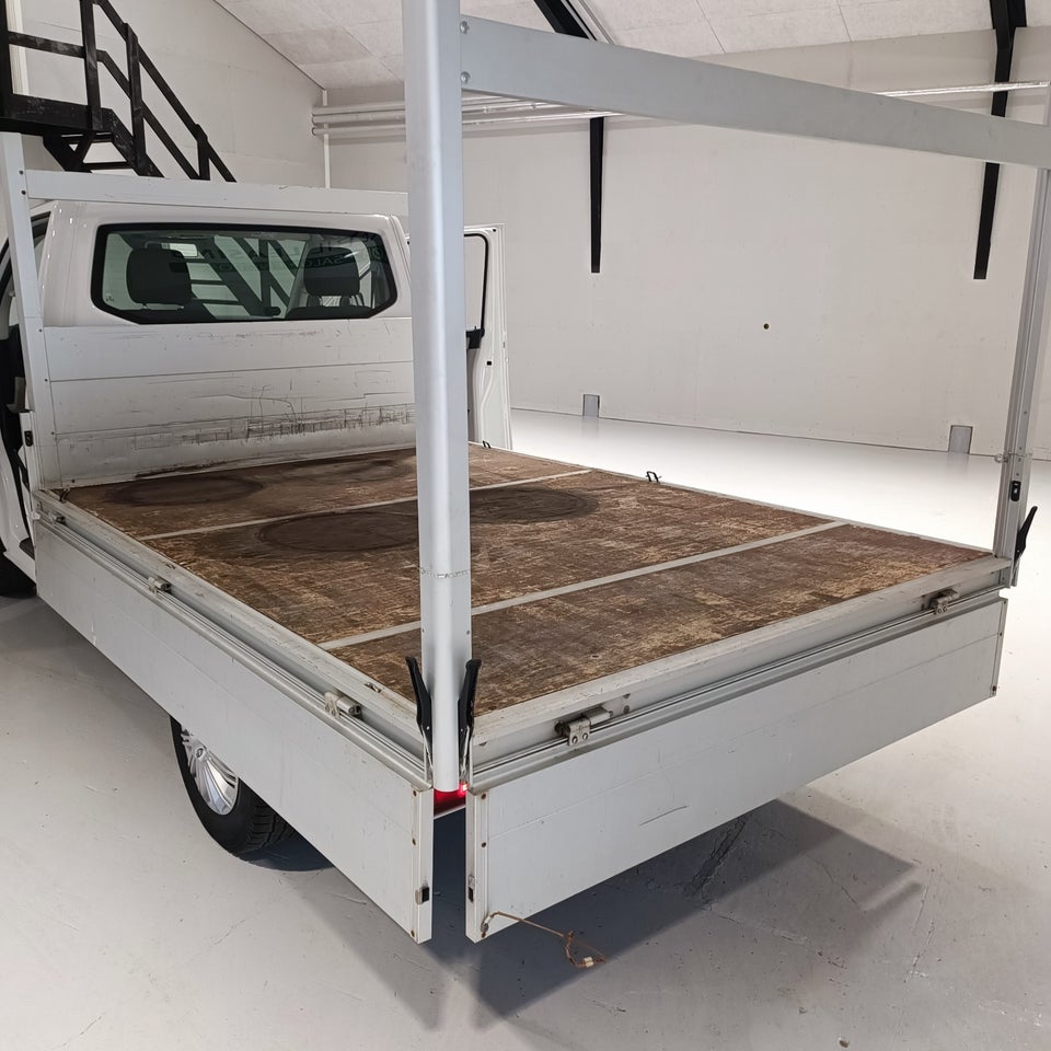 VW Transporter 2,0 TDi 150 Ladvogn kort 2d