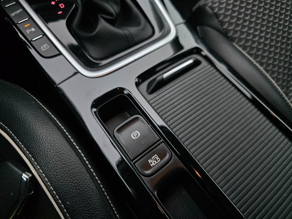 Kia Ceed 1,6 PHEV Upgrade SW DCT 5d