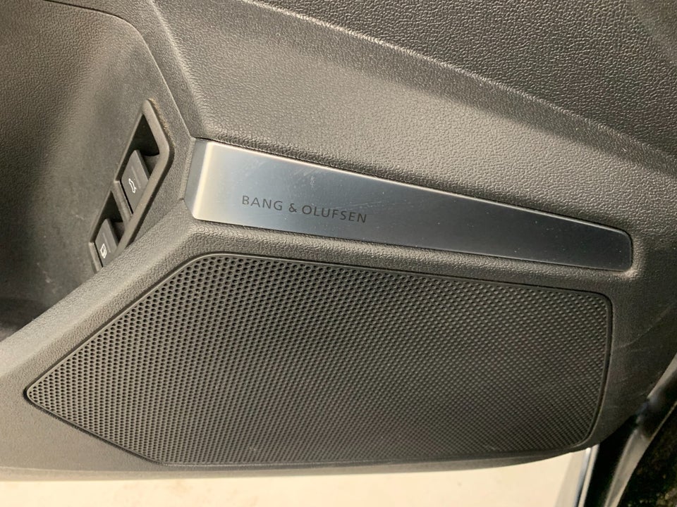 Audi A3 40 TFSi e S-line Sportback S-tr. 5d