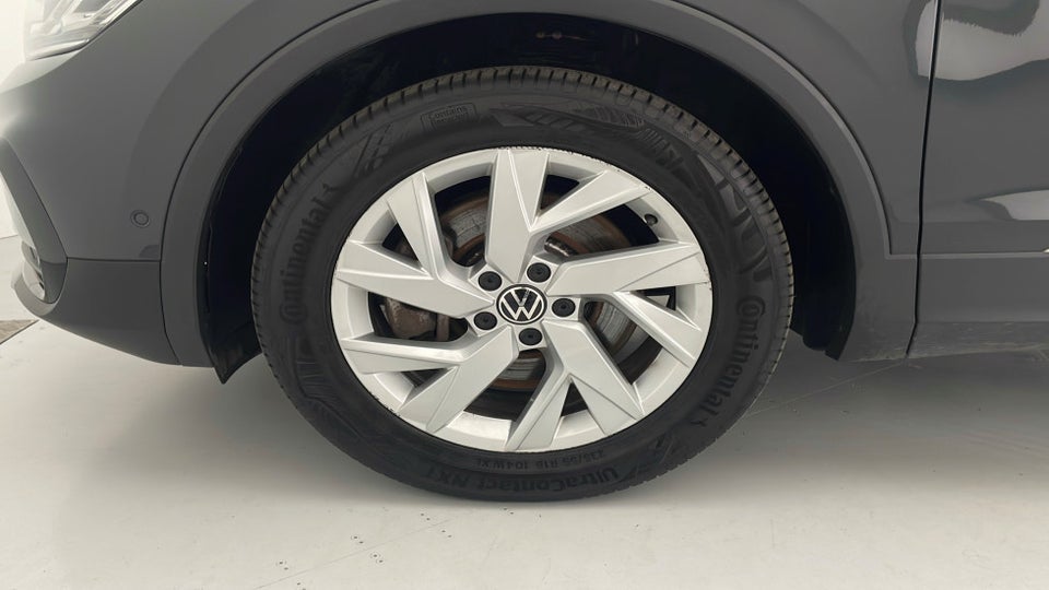 VW Tiguan 1,4 eHybrid Elegance DSG 5d