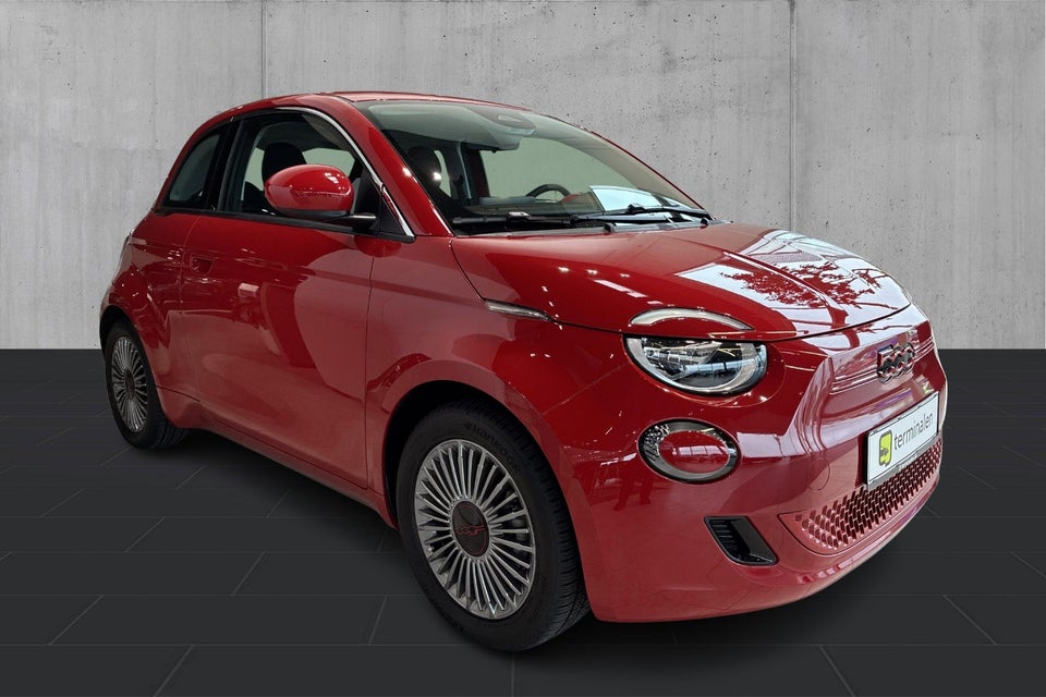 Fiat 500e 24 (RED) 3d