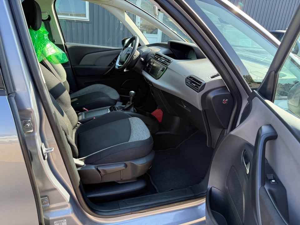 Citroën Grand C4 Picasso 1,2 PureTech 130 Cool 7prs 5d