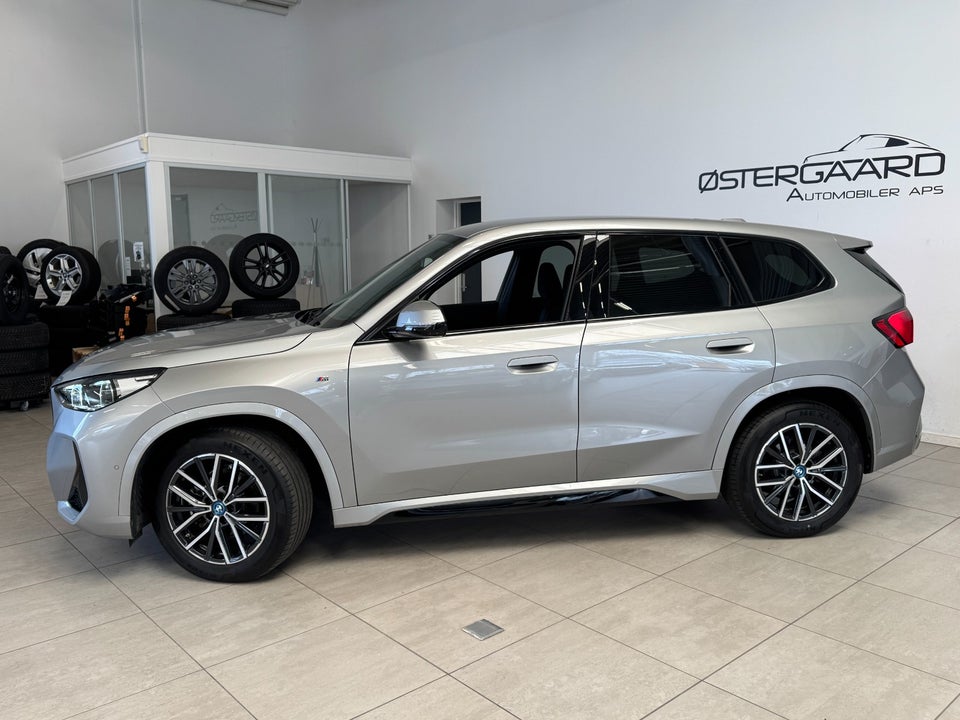 BMW iX1 eDrive20 M-Sport 5d