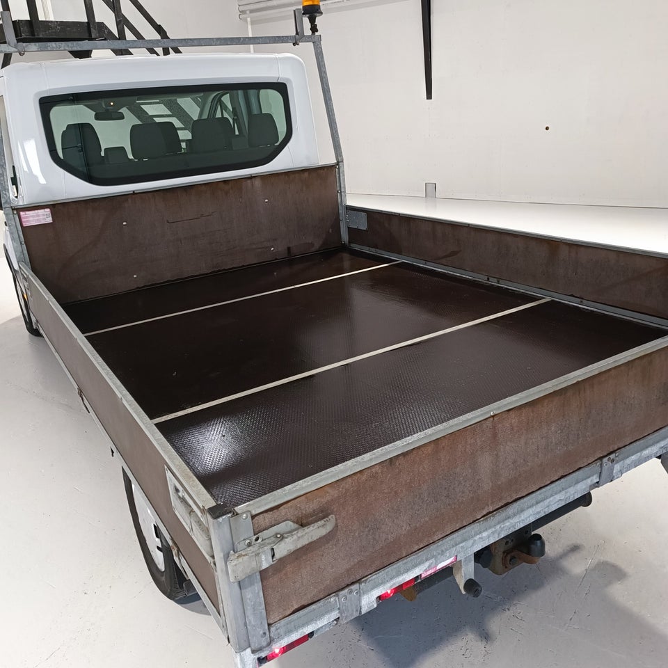 Ford Transit 350 L3 Chassis 2,0 TDCi 130 Mandskabsvogn Trend FWD 4d