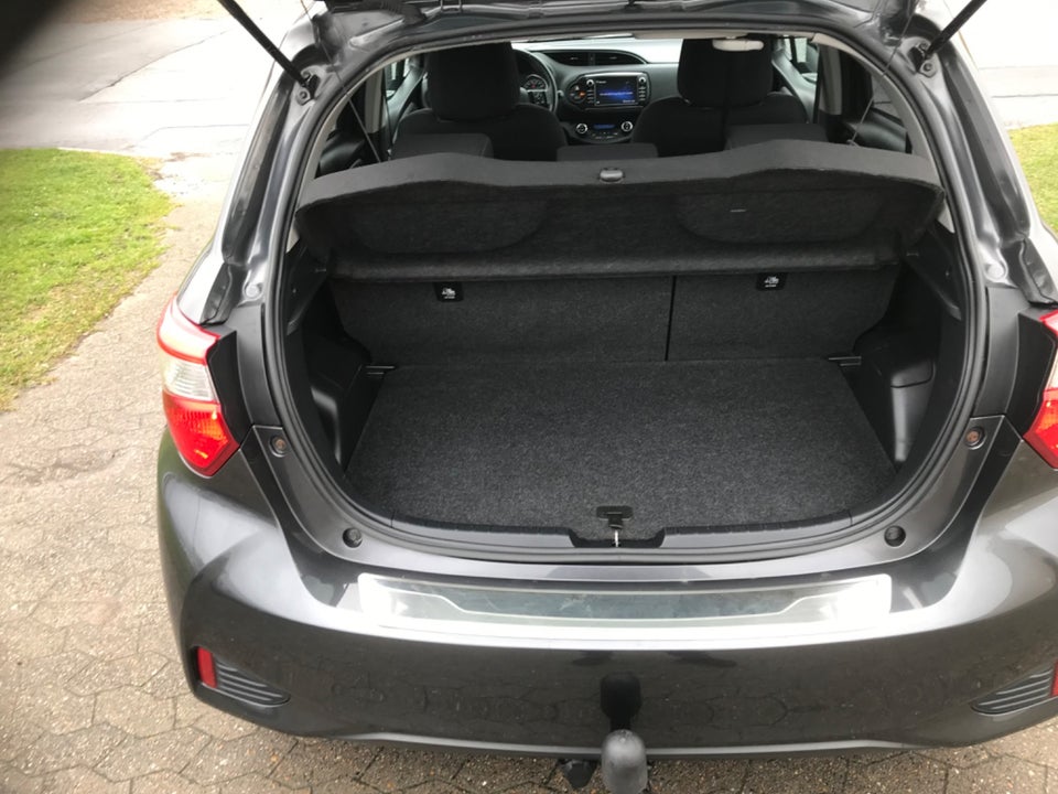 Toyota Yaris 1,0 VVT-i T2 Premium 5d