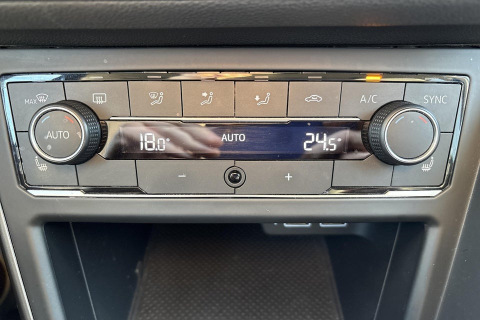 VW Polo 1,0 TSi 95 Comfortline Connect DSG 5d