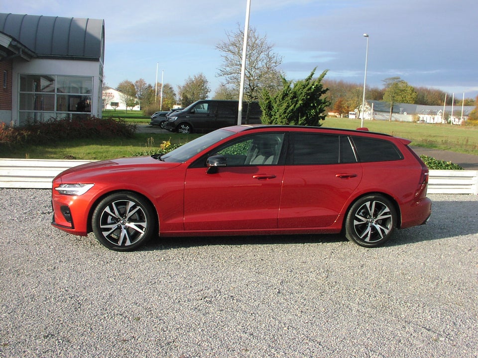 Volvo V60 2,0 D4 190 R-Design aut. 5d