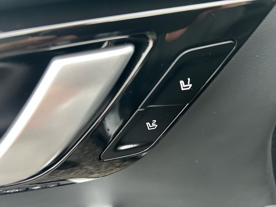 Kia EV6 77 Long Range Upgrade 5d