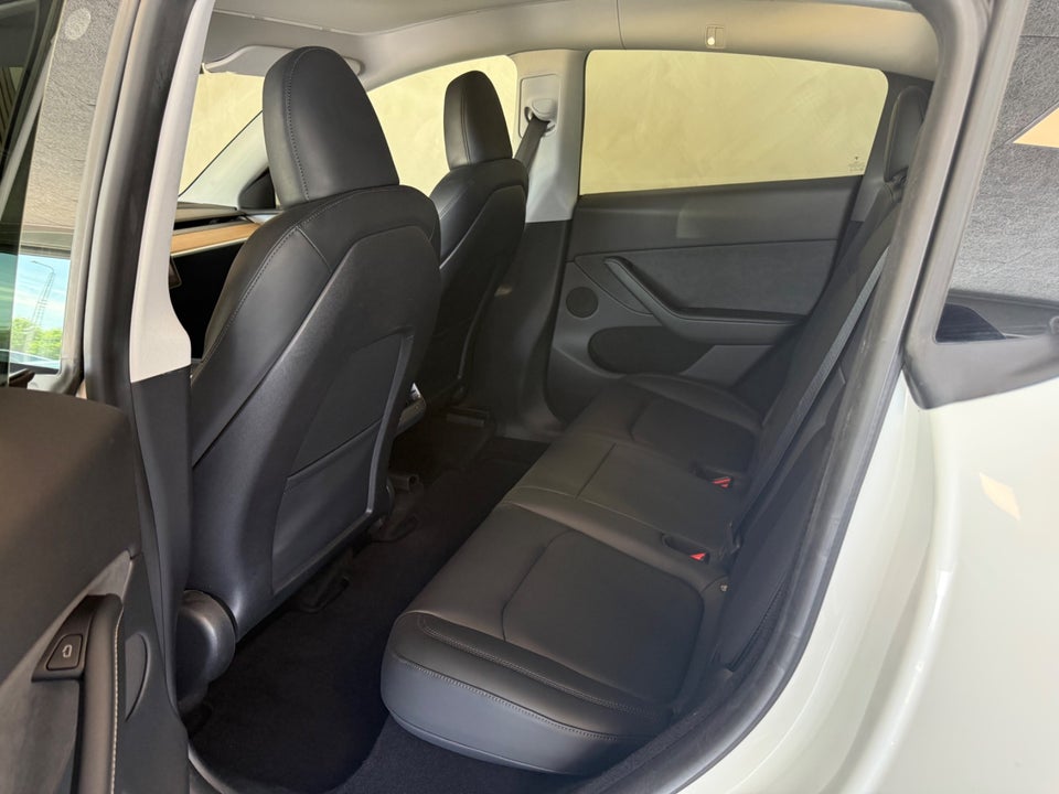 Tesla Model Y Performance AWD 5d