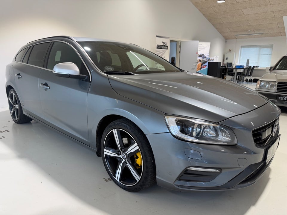 Volvo V60 2,0 D4 190 R-Design aut. 5d