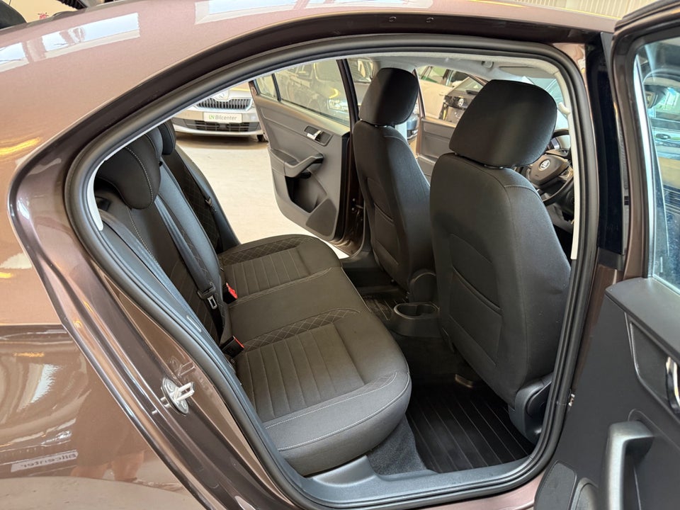 Skoda Rapid 1,2 TSi 90 Style DSG 5d