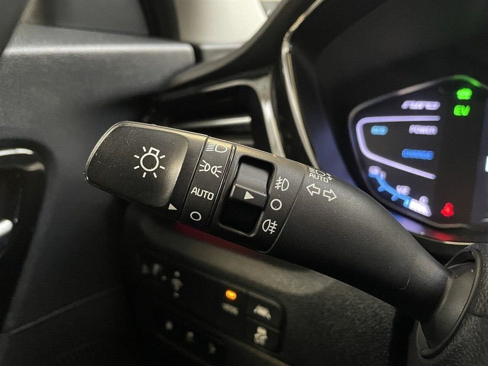 Kia Niro 1,6 PHEV Advance DCT 5d