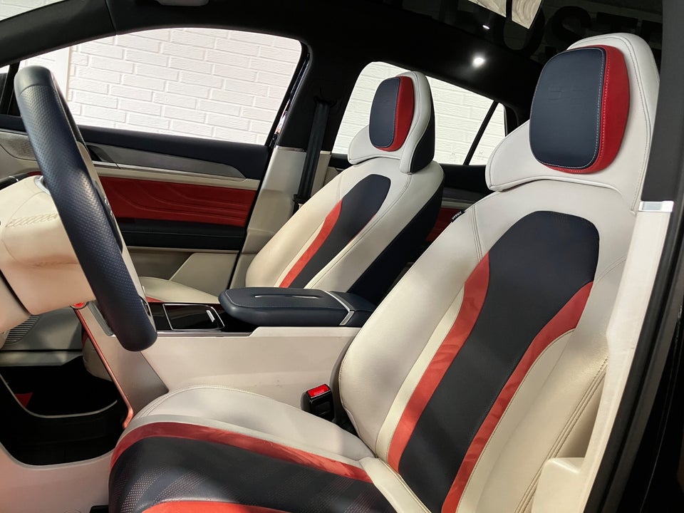 Aiways U6 Premium 5d