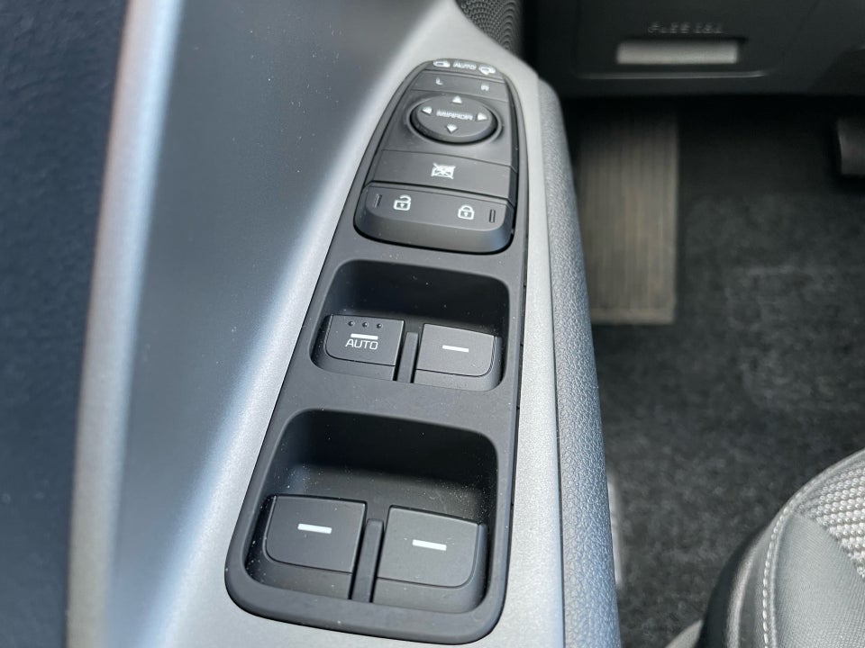 Kia Niro 1,6 PHEV Vision DCT 5d