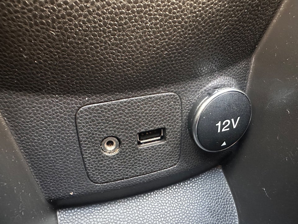 Ford Fiesta 1,0 SCTi 100 Titanium 5d