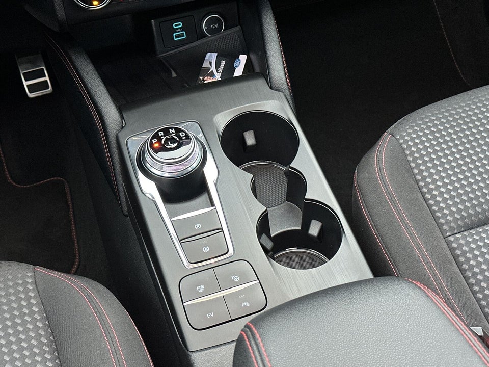 Ford Kuga 2,5 PHEV ST-Line CVT 5d