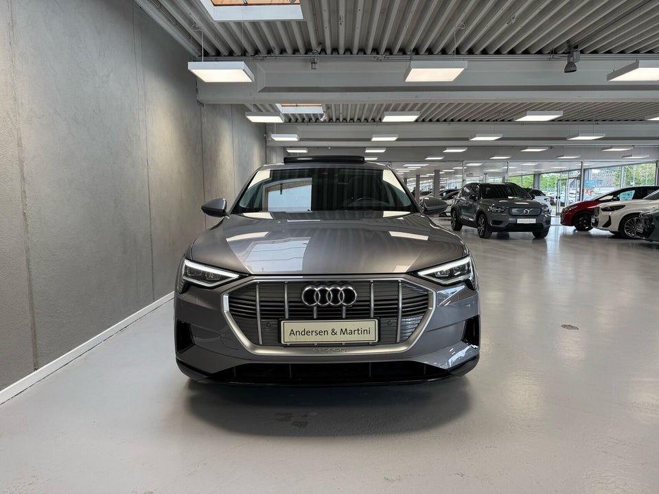 Audi e-tron 50 quattro 5d