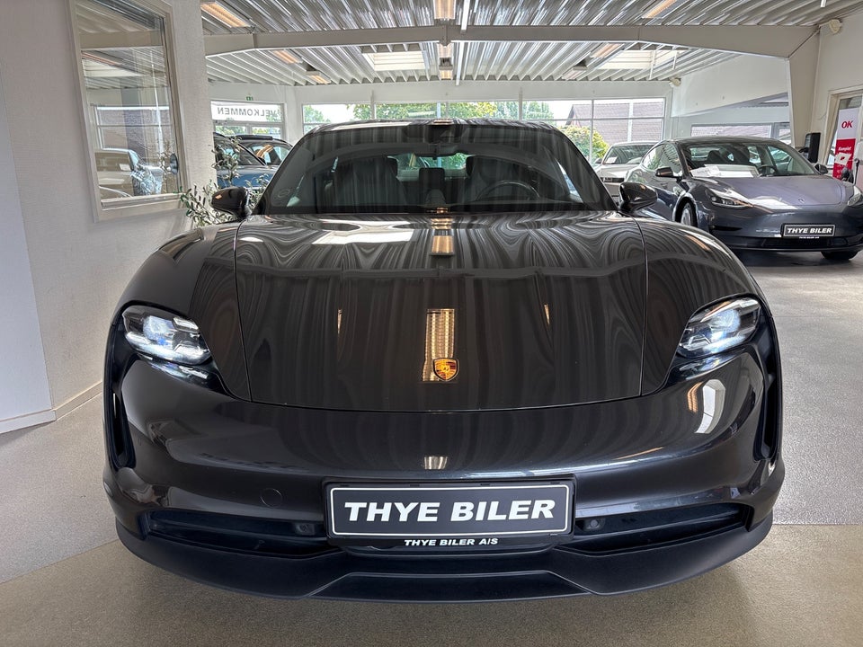 Porsche Taycan 4S 4d