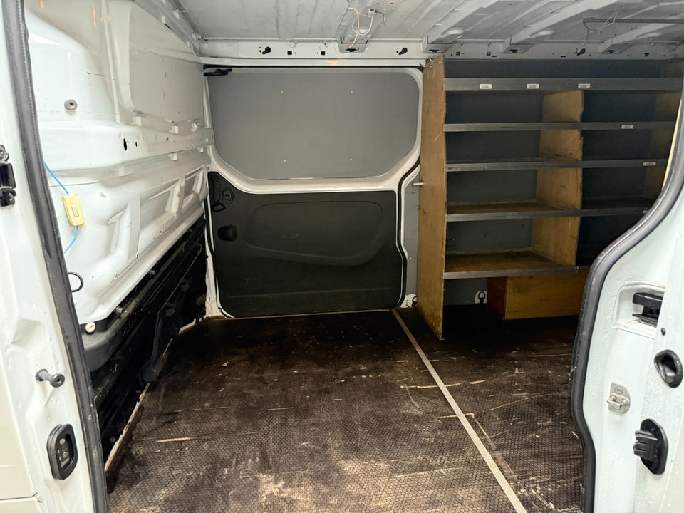 Renault Trafic T29 1,6 dCi 120 L2H1