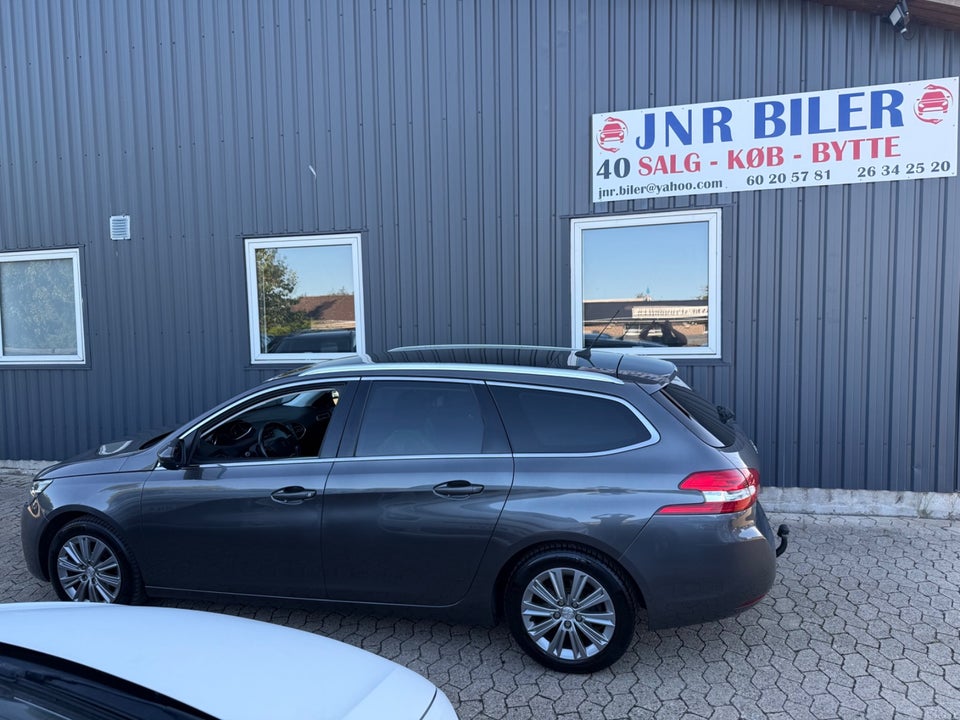 Peugeot 308 1,6 BlueHDi 120 Allure Sky SW 5d