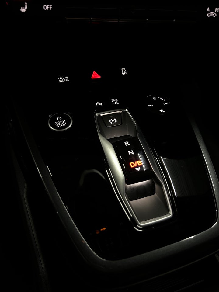 Audi Q4 e-tron 45 S-line 5d