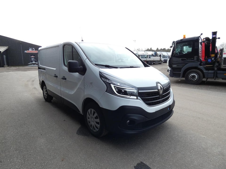 Renault Trafic T29 2,0 dCi 120 L1H1