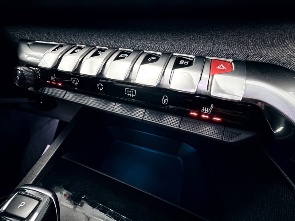 Peugeot 3008 1,5 BlueHDi 130 Allure EAT8 5d