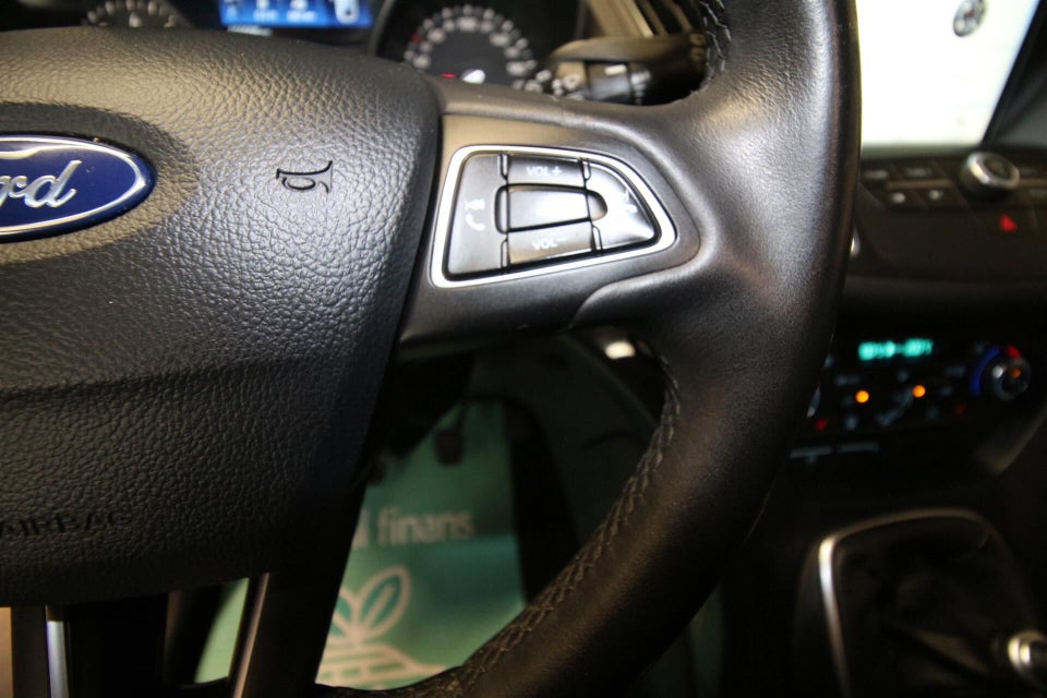 Ford C-MAX 1,0 SCTi 125 Titanium+ 5d