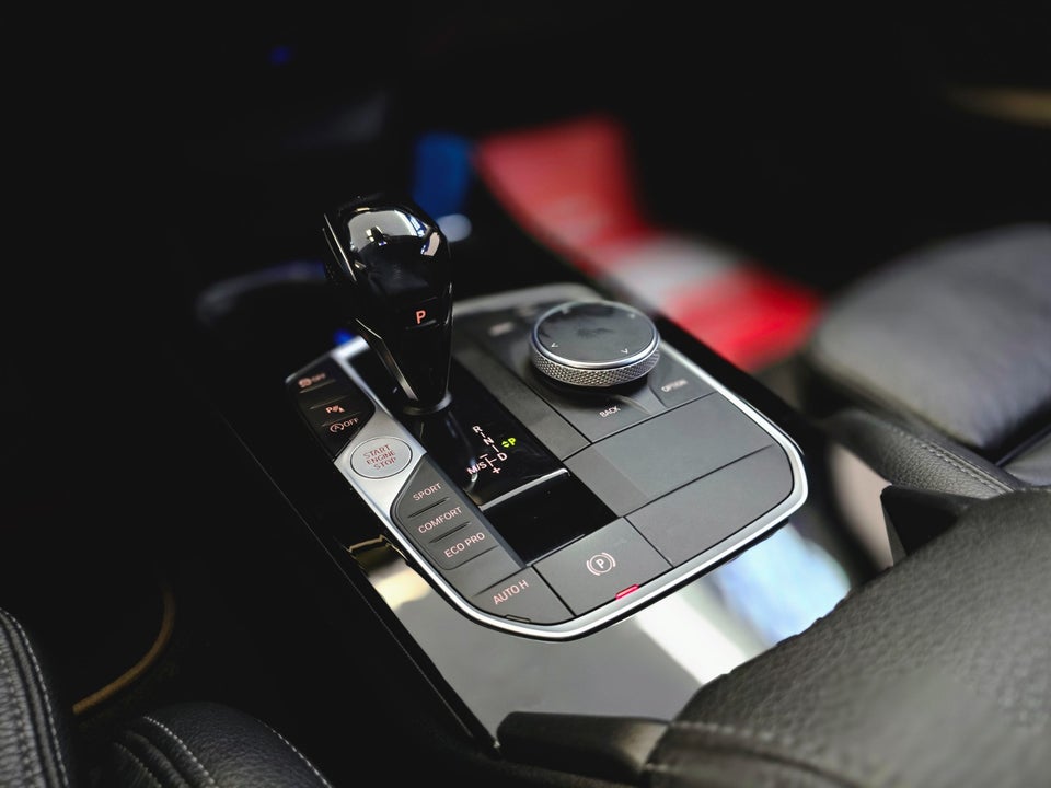 BMW 118i 1,5 Sport Line aut. 5d