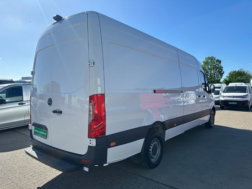 Mercedes Sprinter 317 2,0 CDi A3 Kassevogn aut. RWD