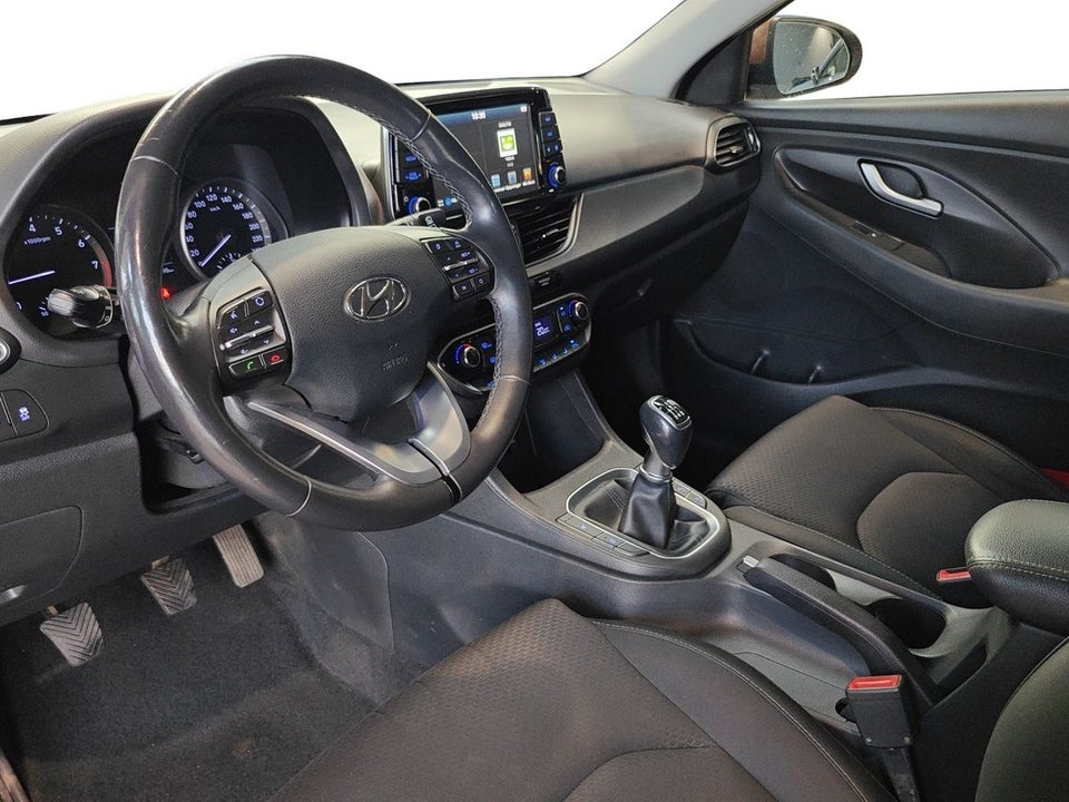Hyundai i30 1,0 T-GDi Trend stc. 5d
