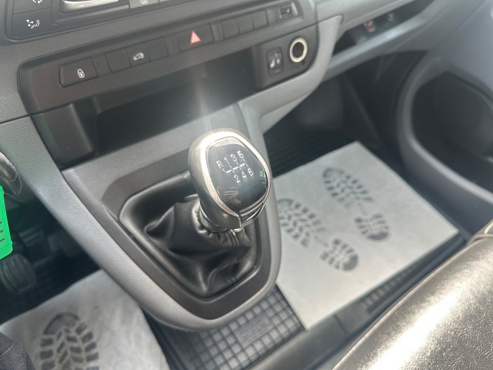 Peugeot Expert 1,5 BlueHDi 119 L2 Plus Van
